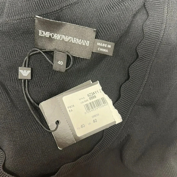 Emporio Armani Sweater Dress Mini Knit Long Sleeve Stretch Black New Size 40 XS - Picture 10 of 11